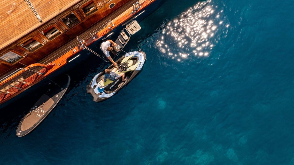 SMART-SPIRIT-WATERSPORTS-20255-1-1-scaled