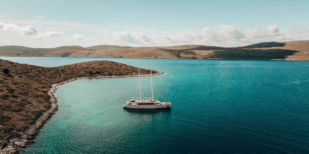 11.-MAXITA-Anchored