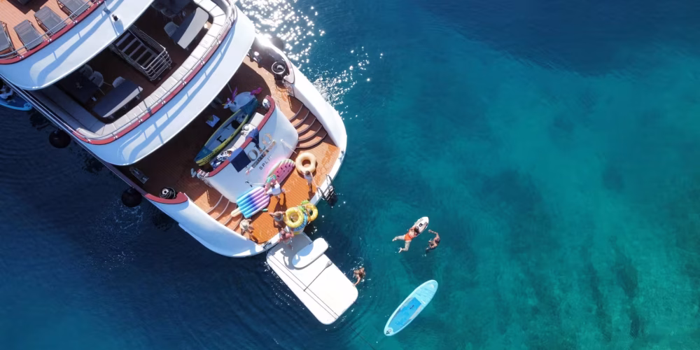 15.-YOLO-Water-toys-1-scaled