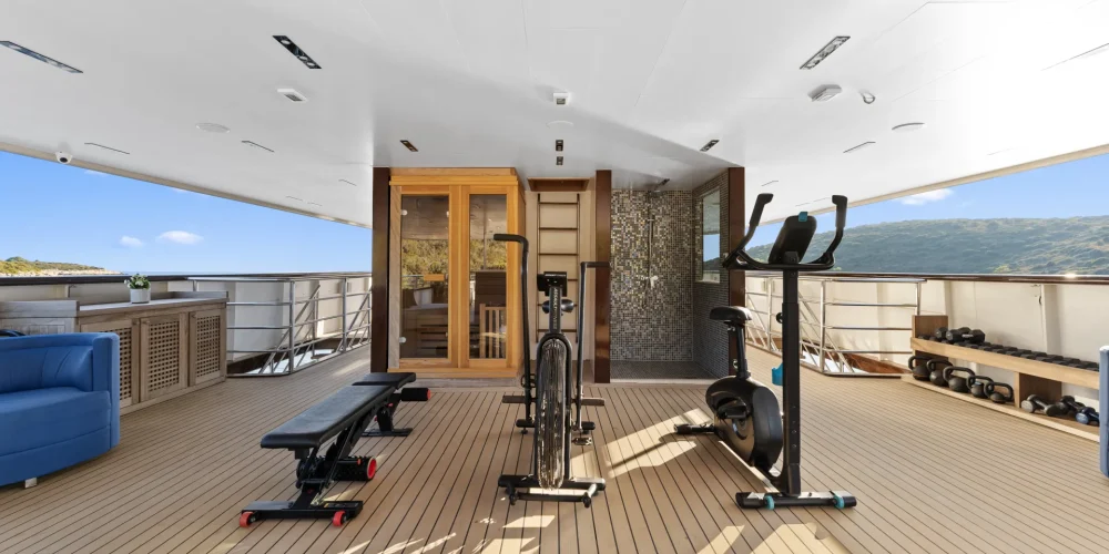 36.-ALFA-MARIO-Gym-area-Sun-deck