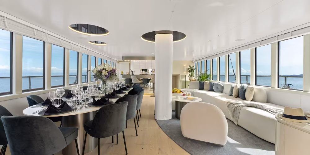 salon-scaled
